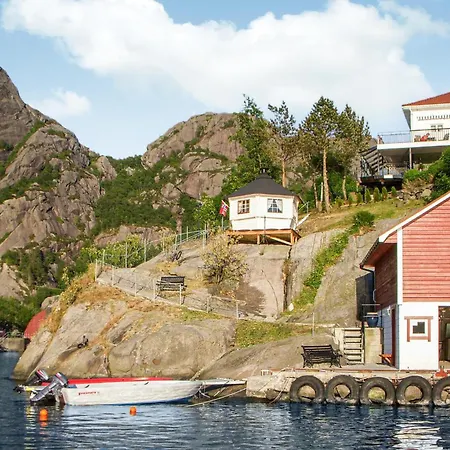 Awesome Home In Hauge I Dalane With Wifi * Sogndalsstrand